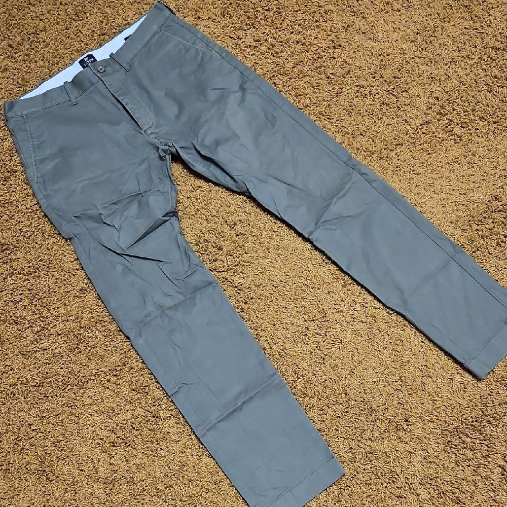 J. Crew | The Driggs Men's Khaki Chinos | 32x32